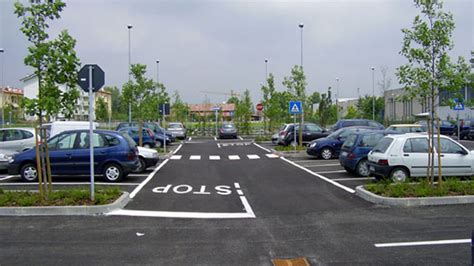 Elenco parcheggi in città .